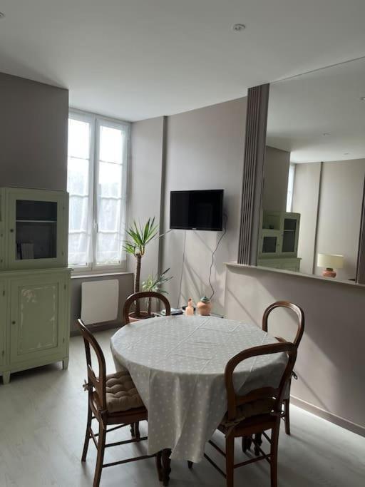 Superbe Appartement Plein Centre Millau Exterior foto